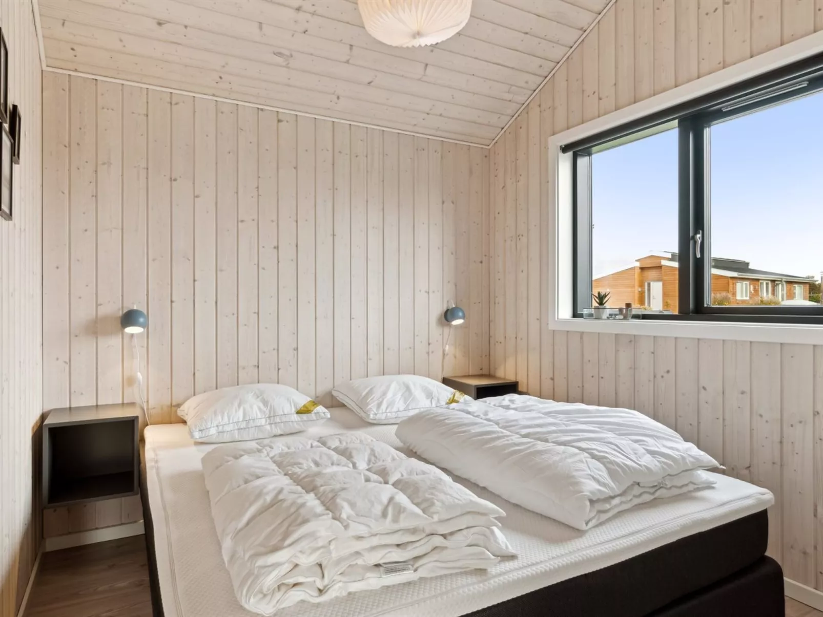 "Brothir" - 500m from the sea-Binnen