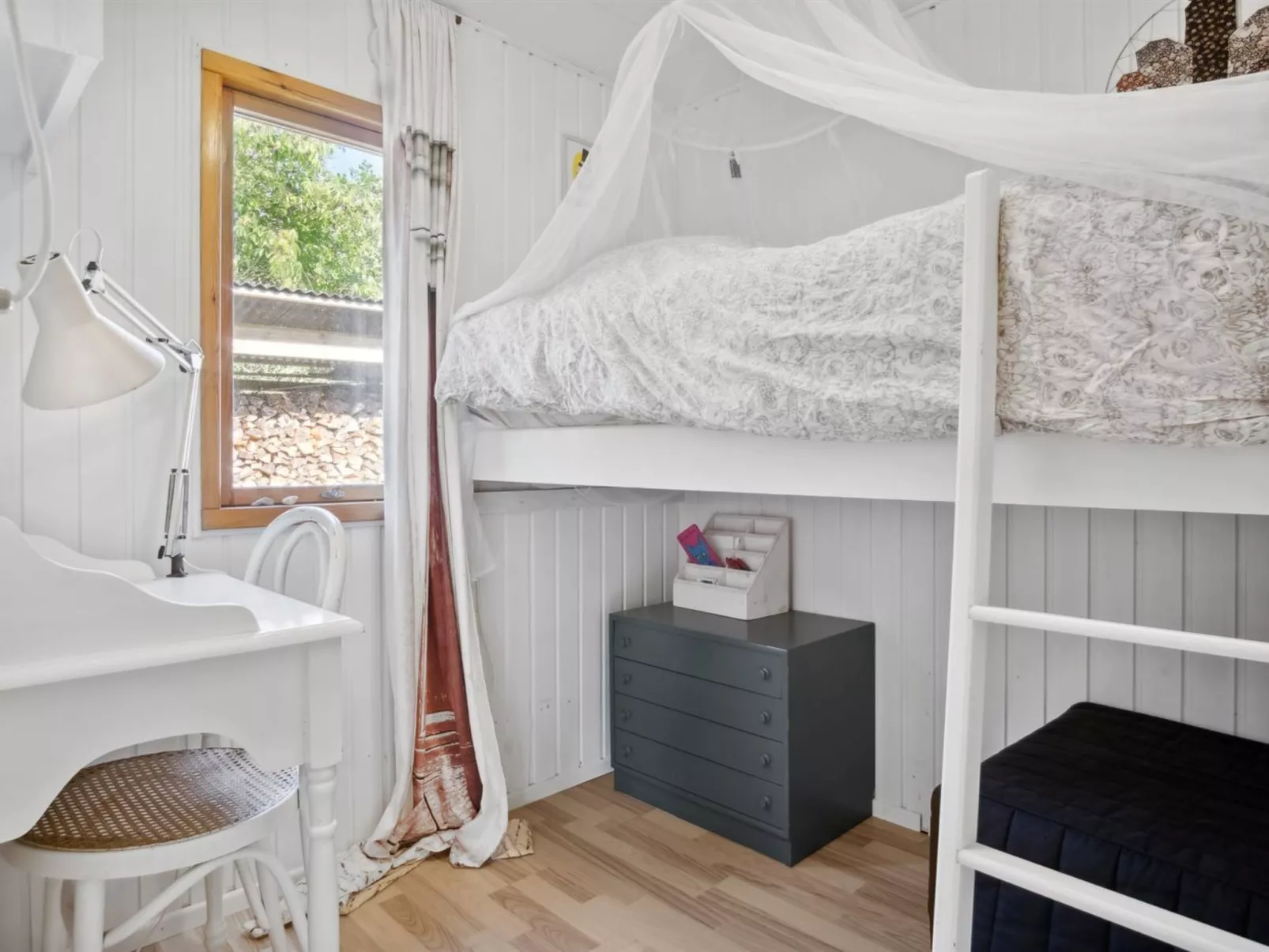 "Fintan" - 1km from the sea-Binnen