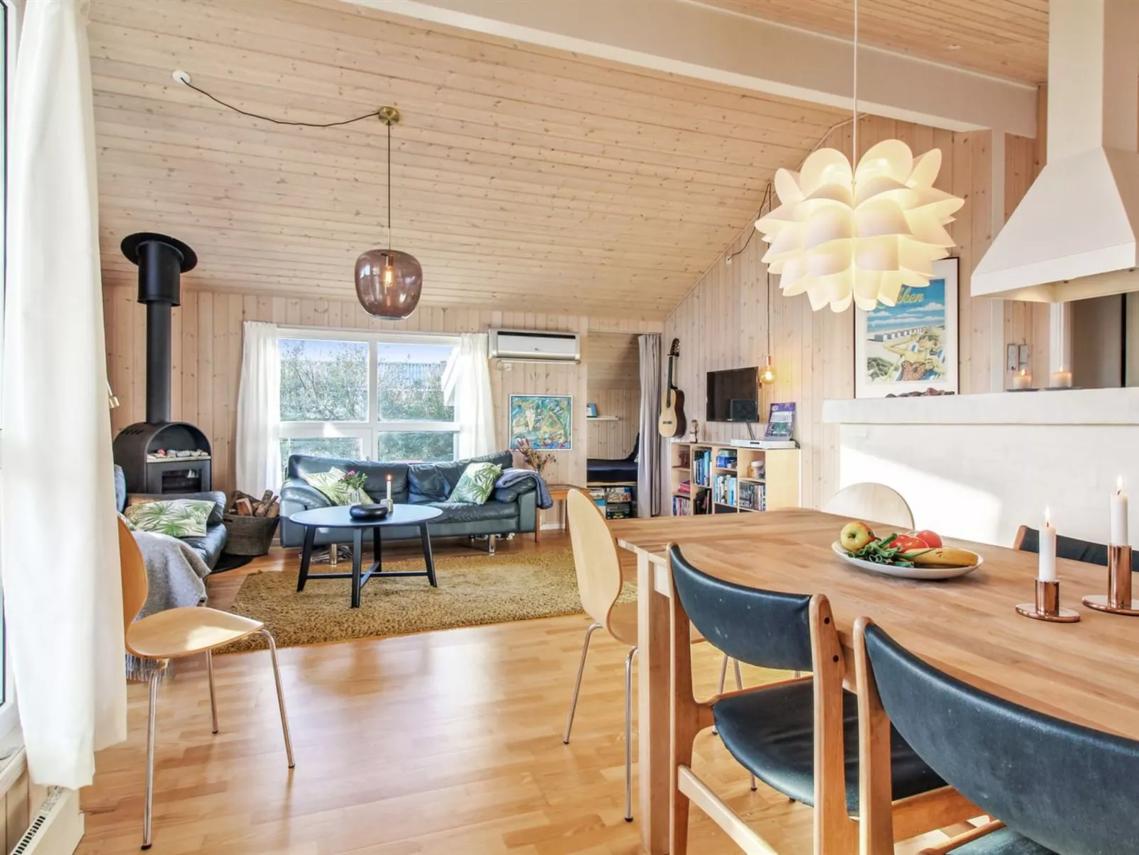 "Freda" - 400m from the sea-Binnen