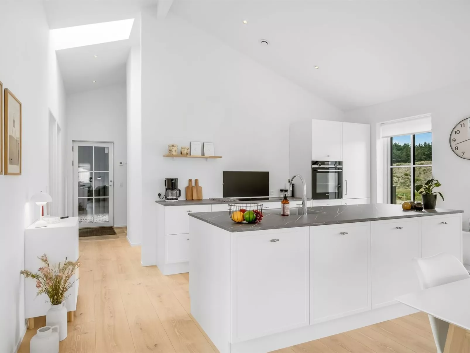 "Malomir" - 500m from the sea-Binnen