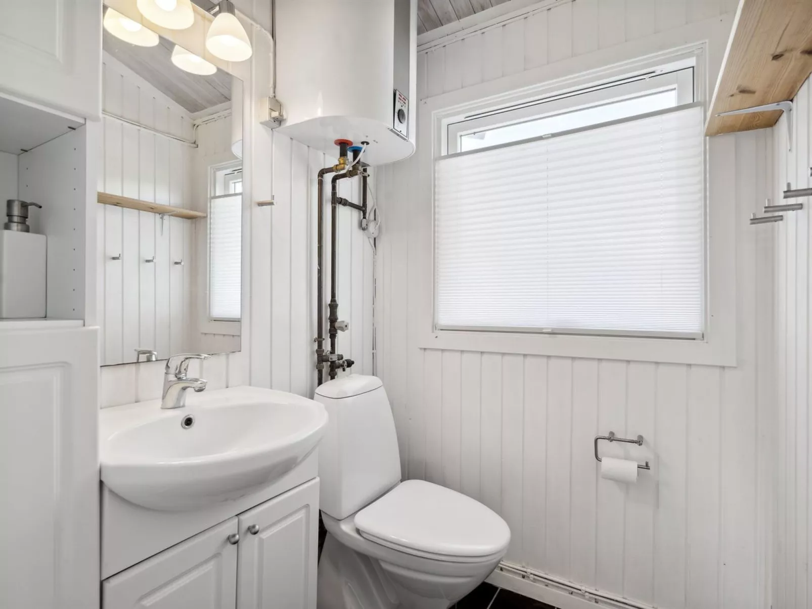 "Imma" -  from the sea-Binnen