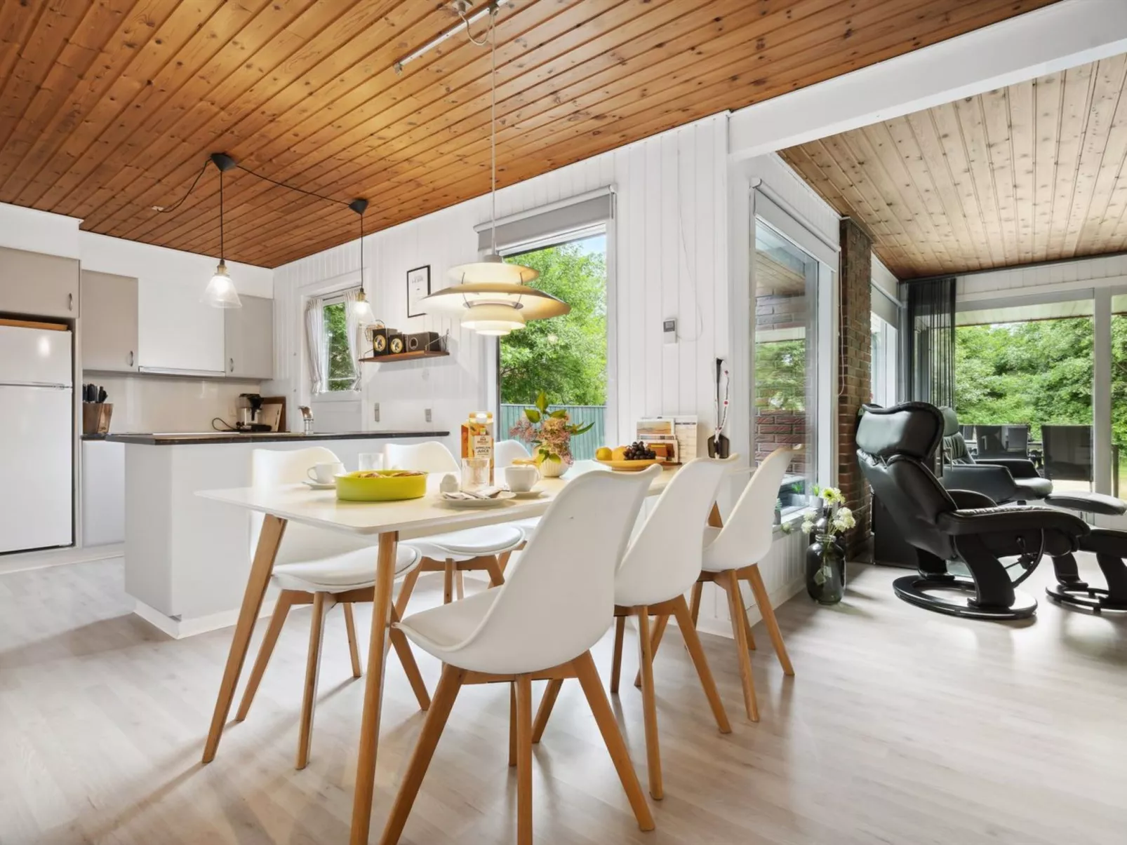 "Nyalle" - 30km from the sea-Binnen