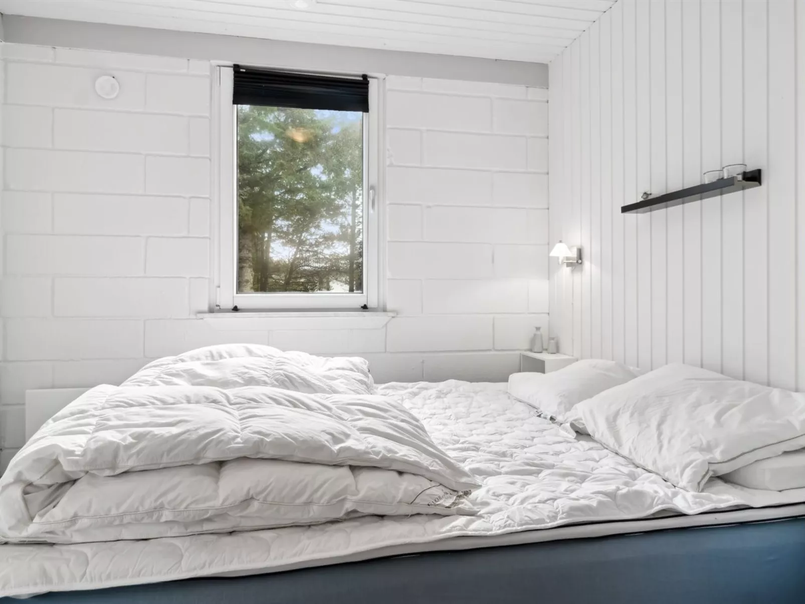 "Pia" - 250m to the fjord-Binnen