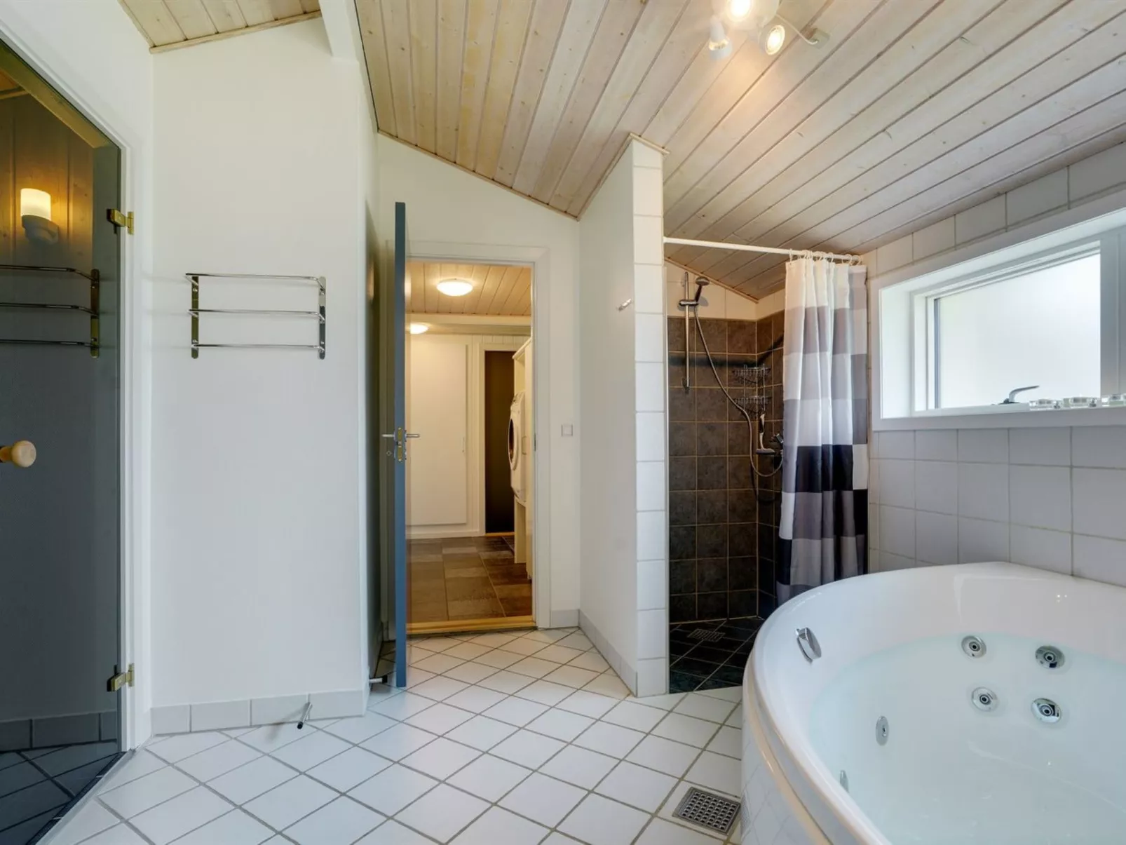 "Thove" - 600m from the sea-Binnen