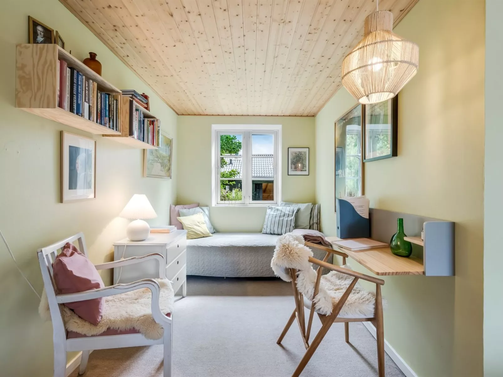 "Ljuba" - 700m from the sea-Binnen