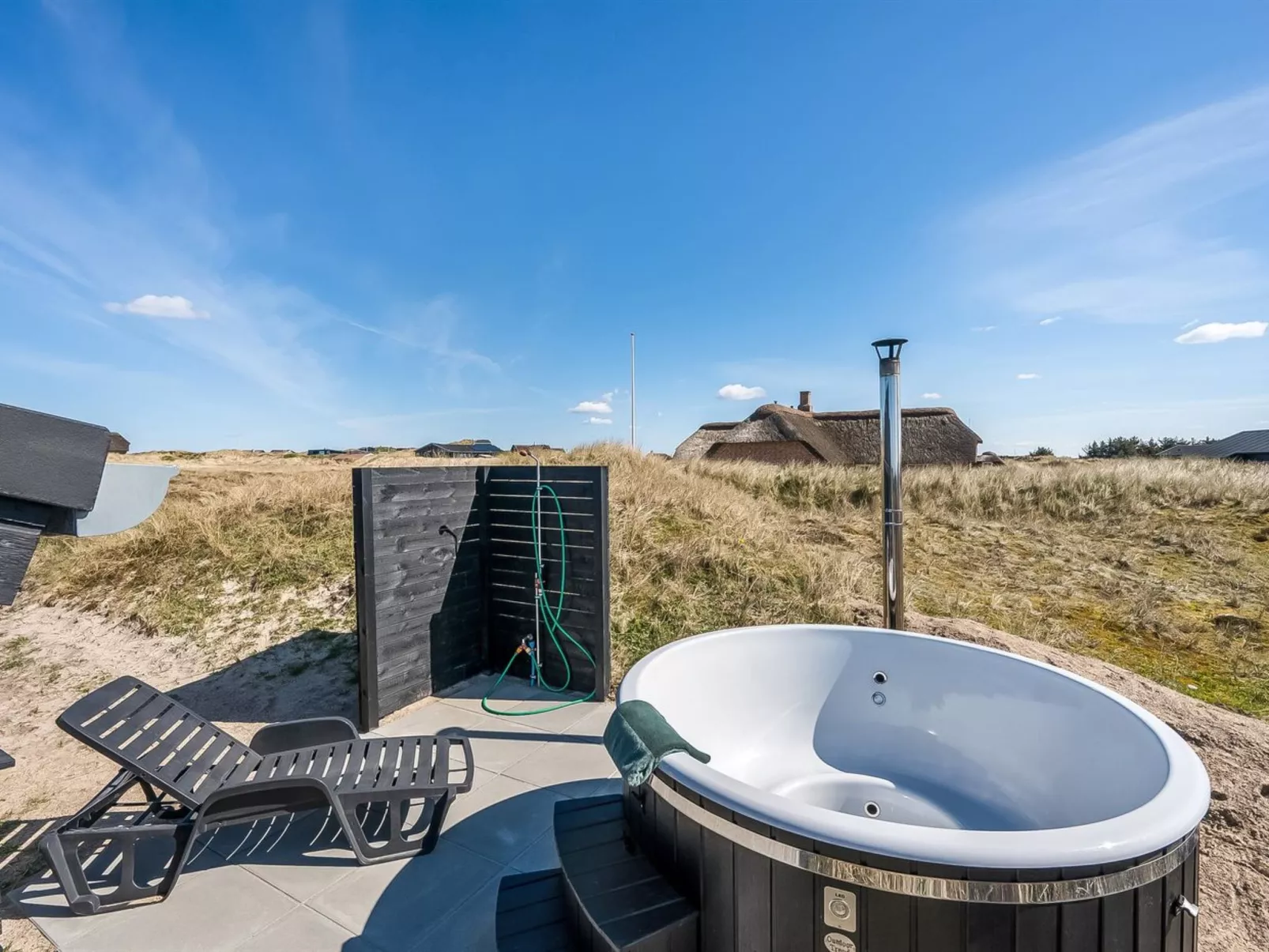 "Walther" - 300m from the sea-Binnen