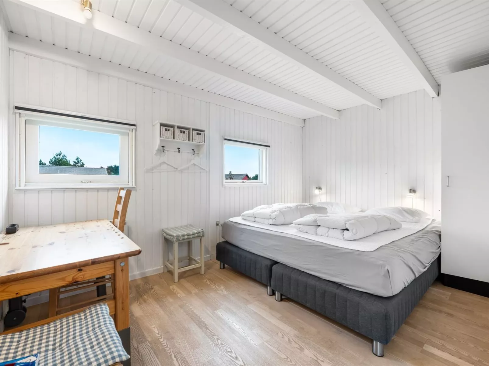 "Josef" - 950m from the sea-Binnen