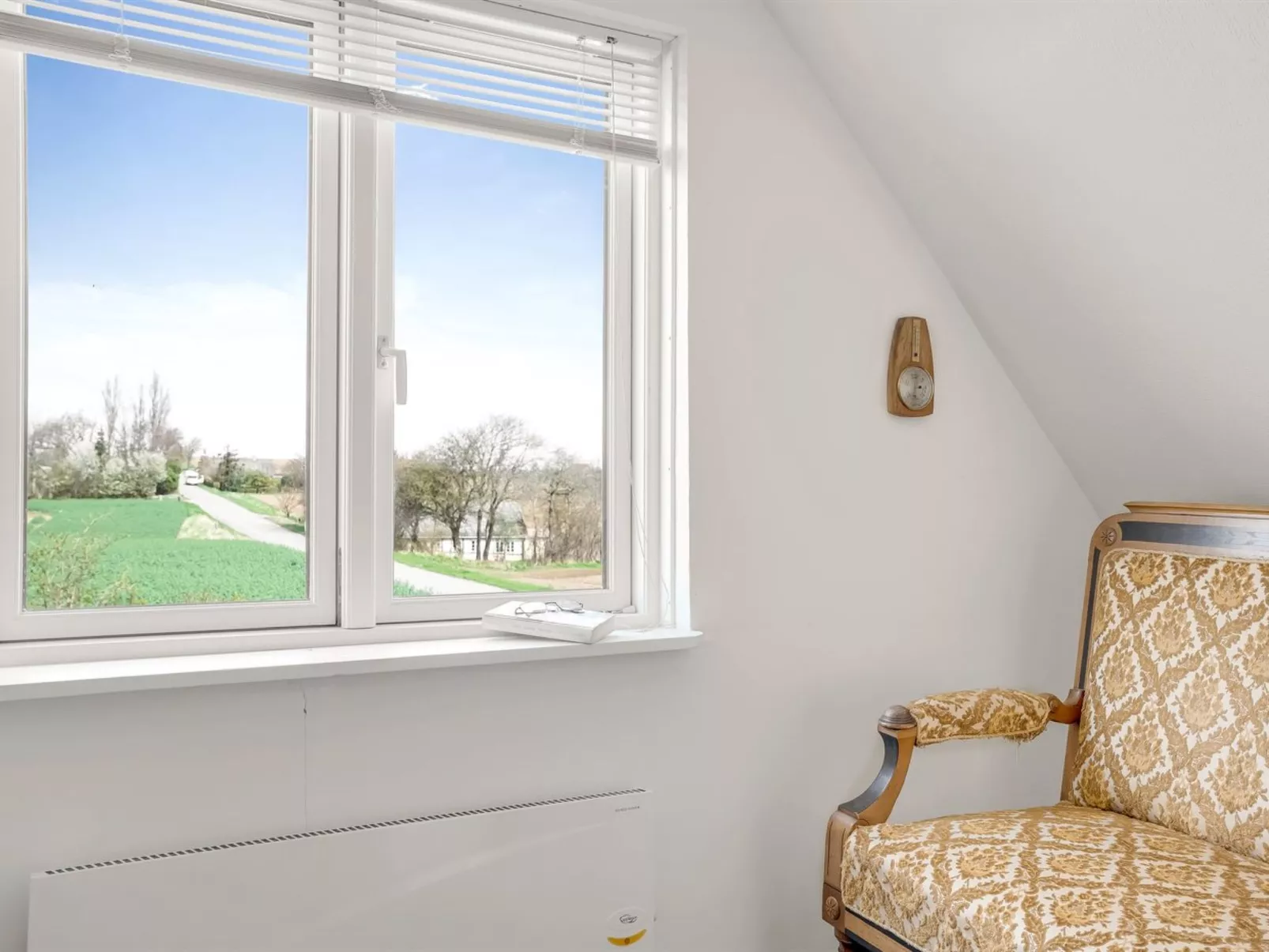 "Albertine" - 600m from the sea-Binnen