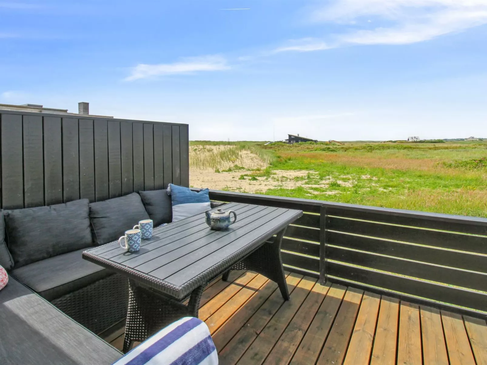 "Inka" - 100m from the sea-Buiten