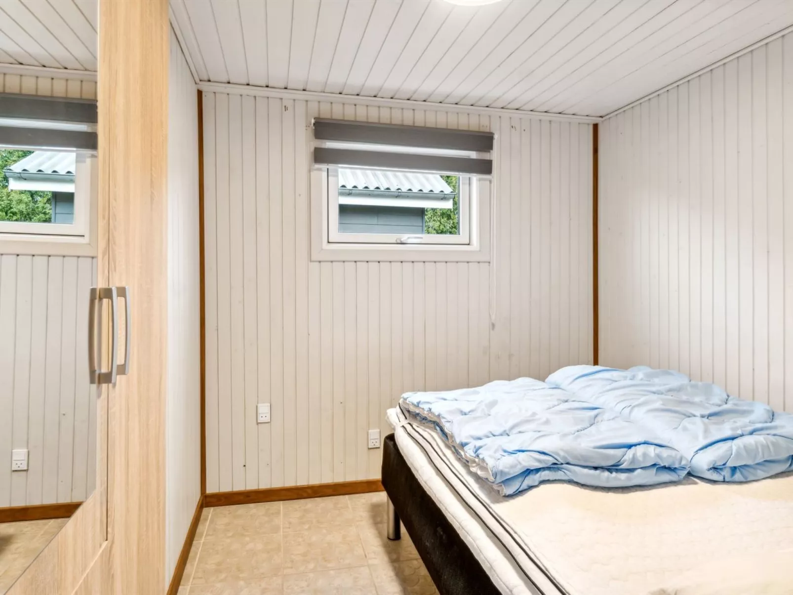 "Fidelia" - 400m from the sea-Binnen