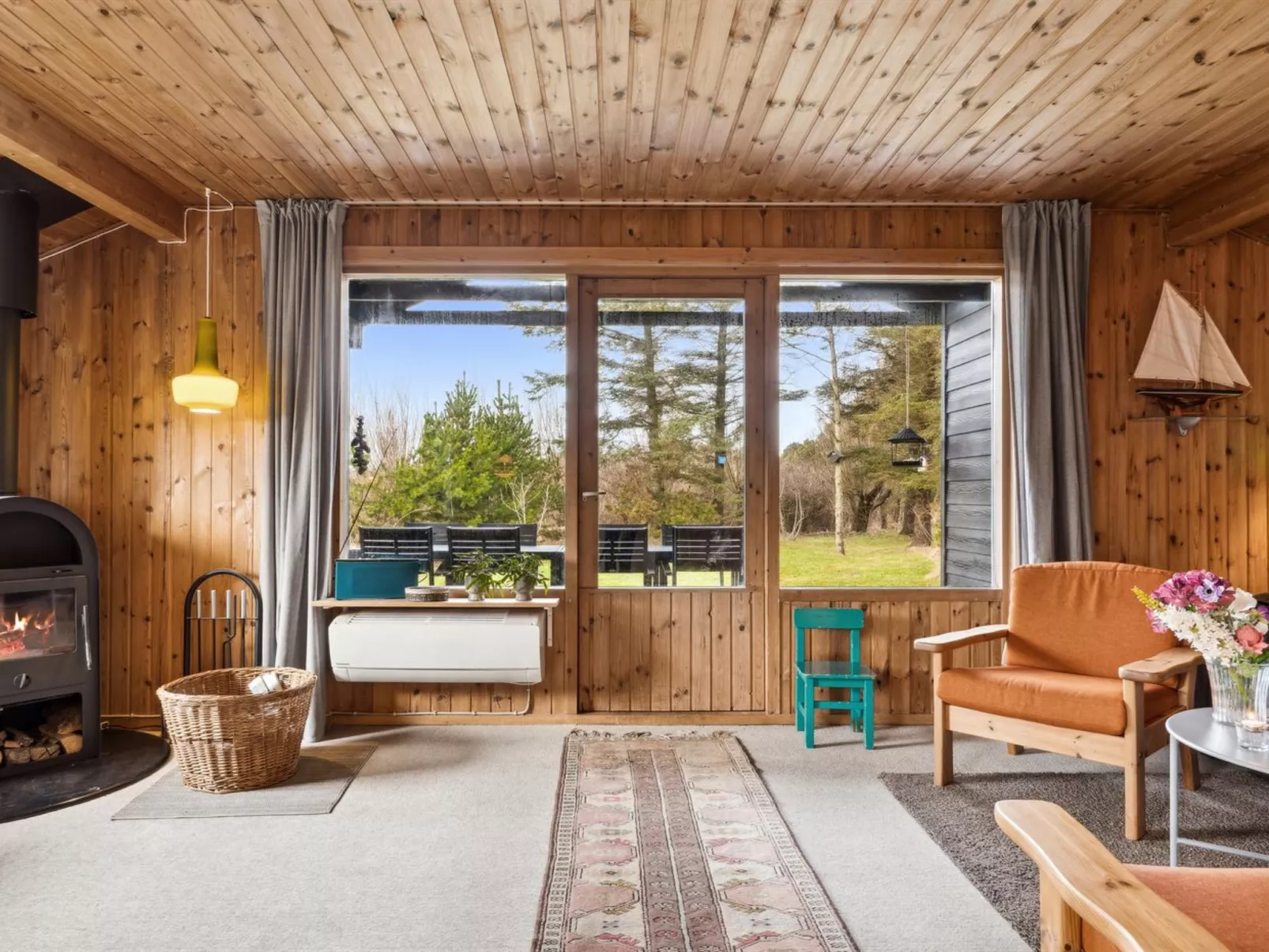 "Jukka" - 2km from the sea-Binnen