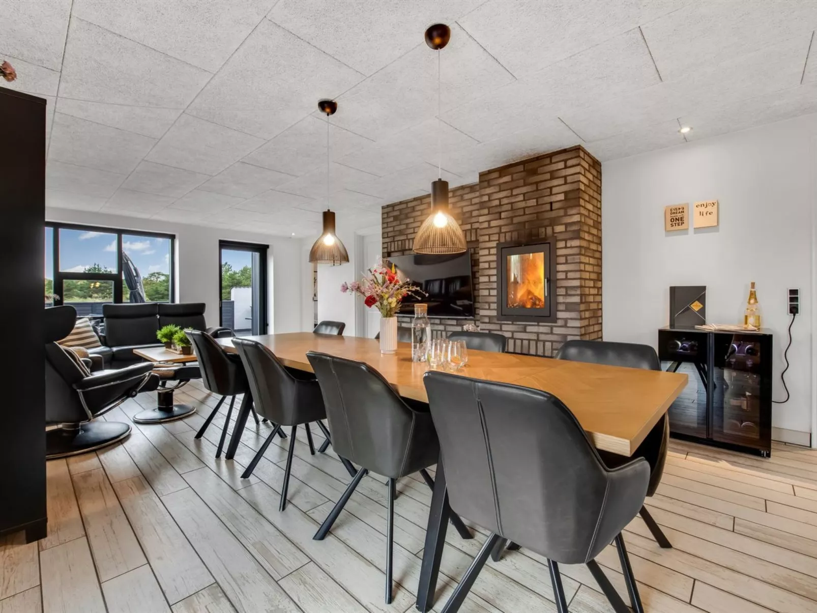 "Nona" - 1.1km from the sea-Binnen