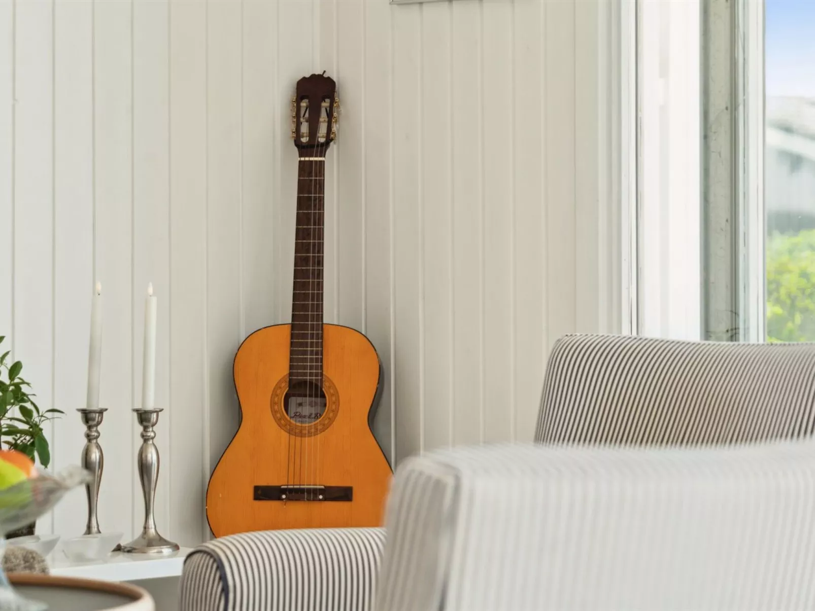 "Manfred" - 250m from the sea-Binnen