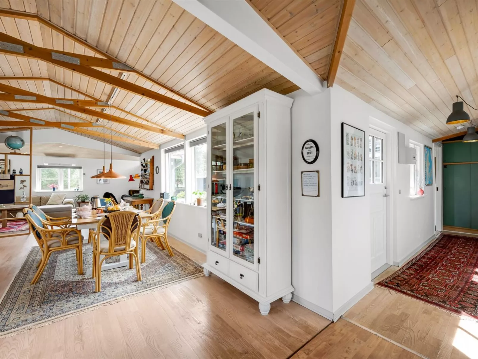 "Aviaya" - 350m from the sea-Binnen