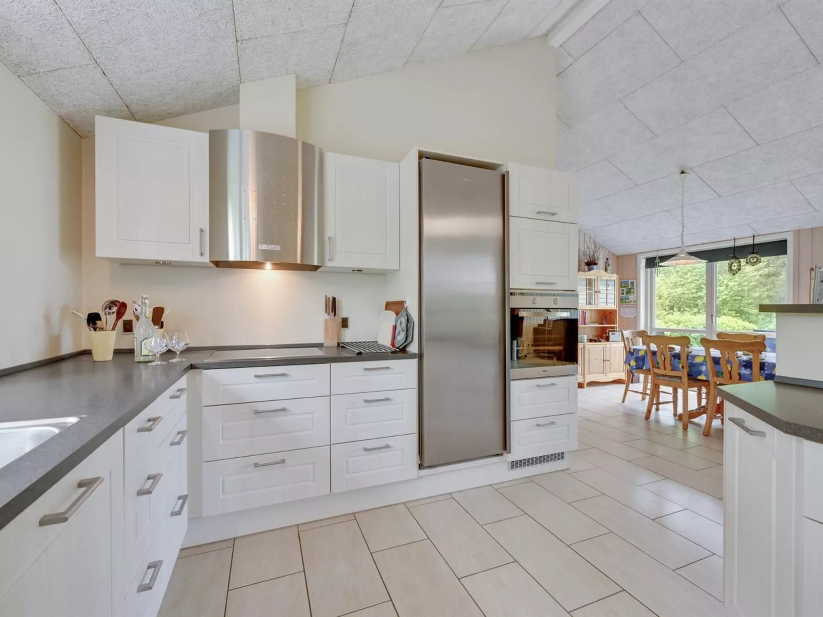 "Tjorven" - 250m to the fjord-Binnen