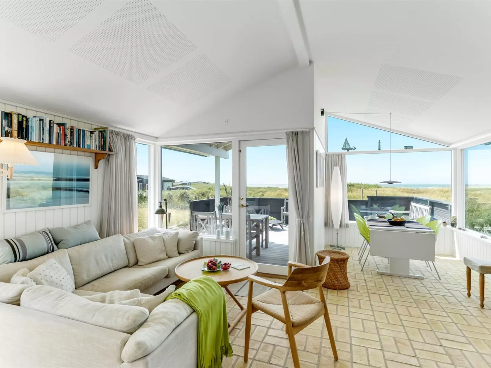 "Zina" - 50m from the sea-Binnen