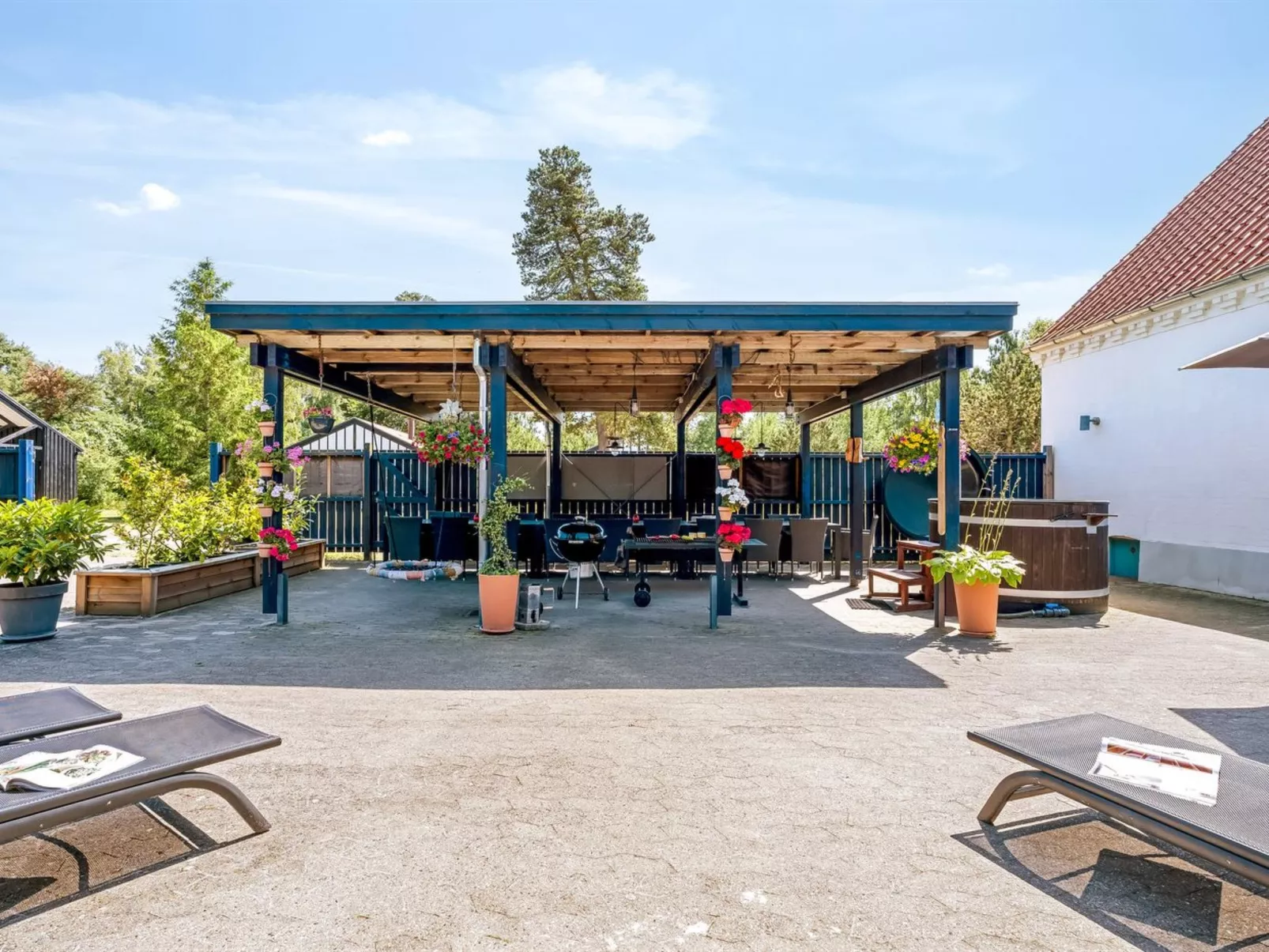 "Øthulf" - 200m from the sea-Buiten