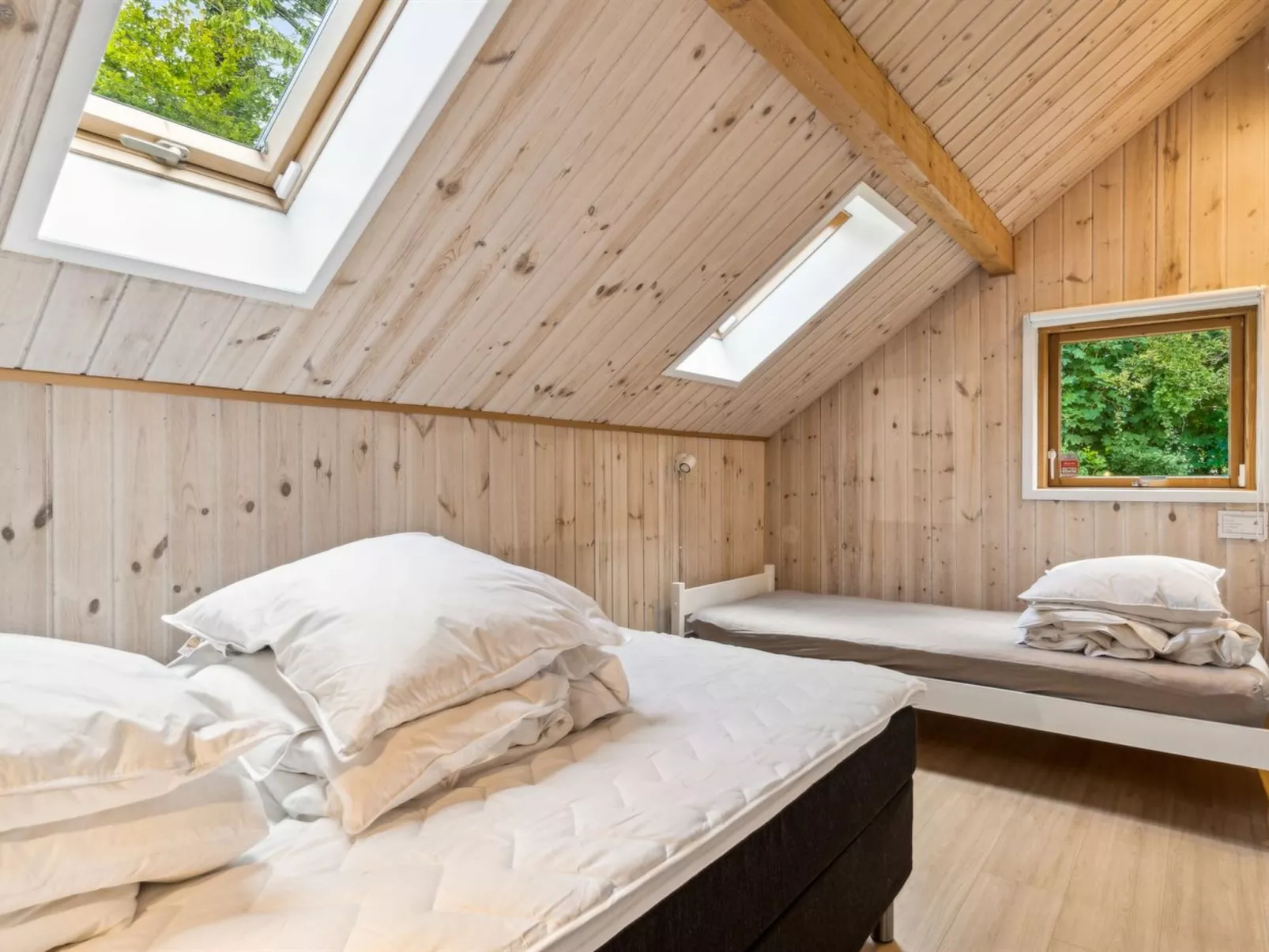 "Vaula" - 300m from the sea-Binnen