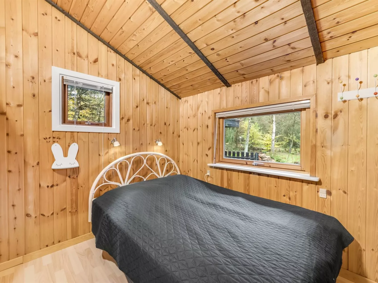 "Marthine" - 650m to the fjord-Binnen