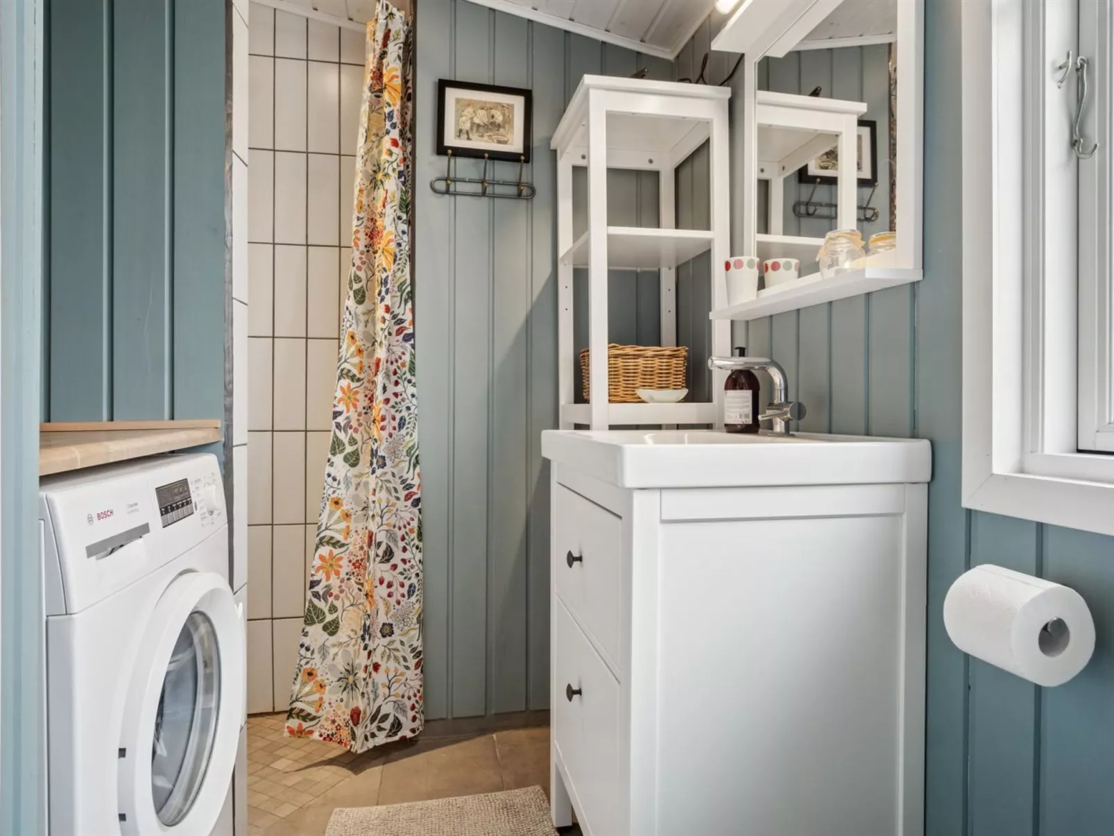 "Aksinja" - 700m from the sea-Binnen