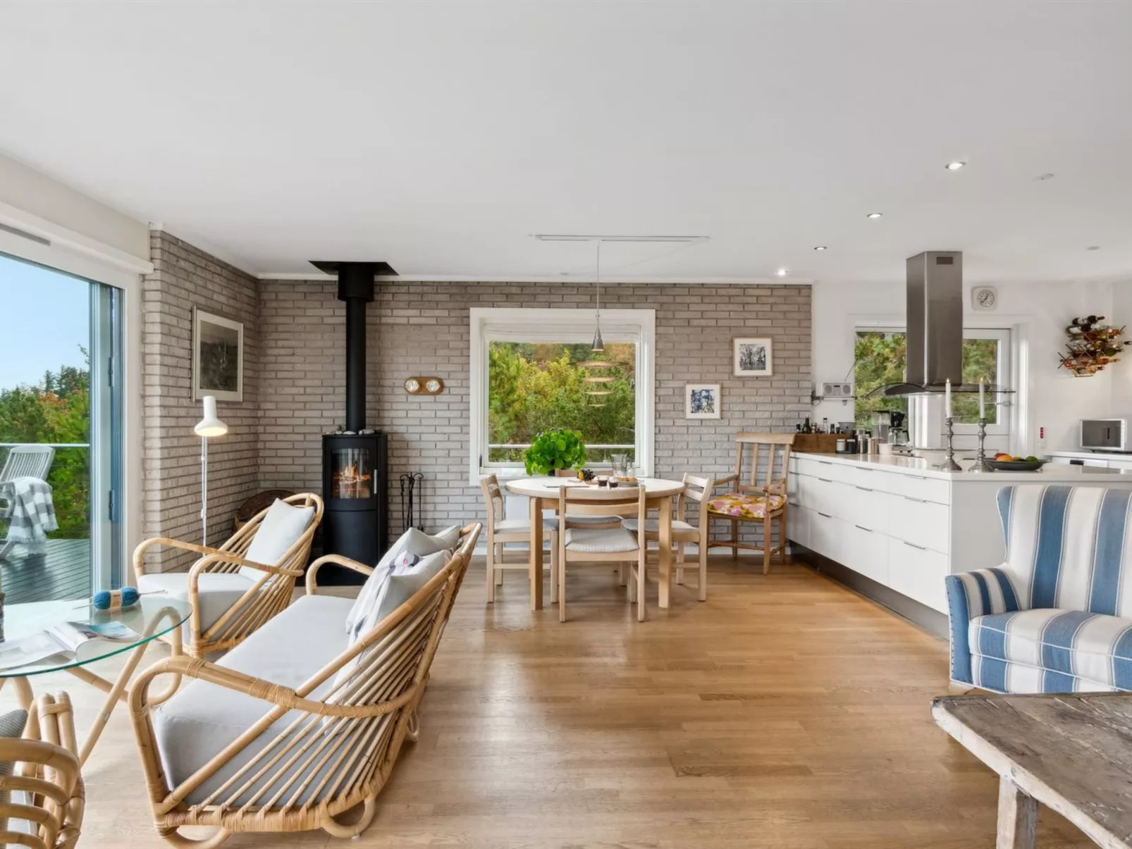 "Kaleva" - 100m from the sea-Binnen