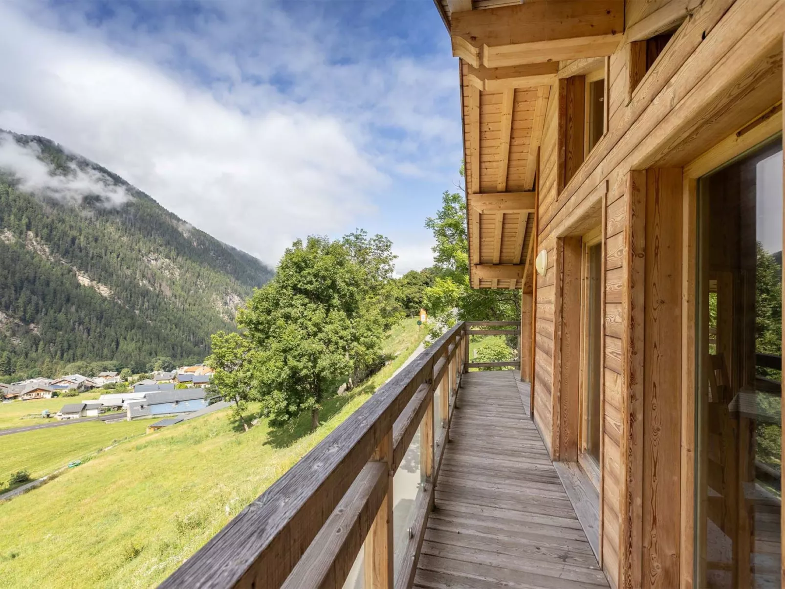 Chalets Les Amis-Buiten