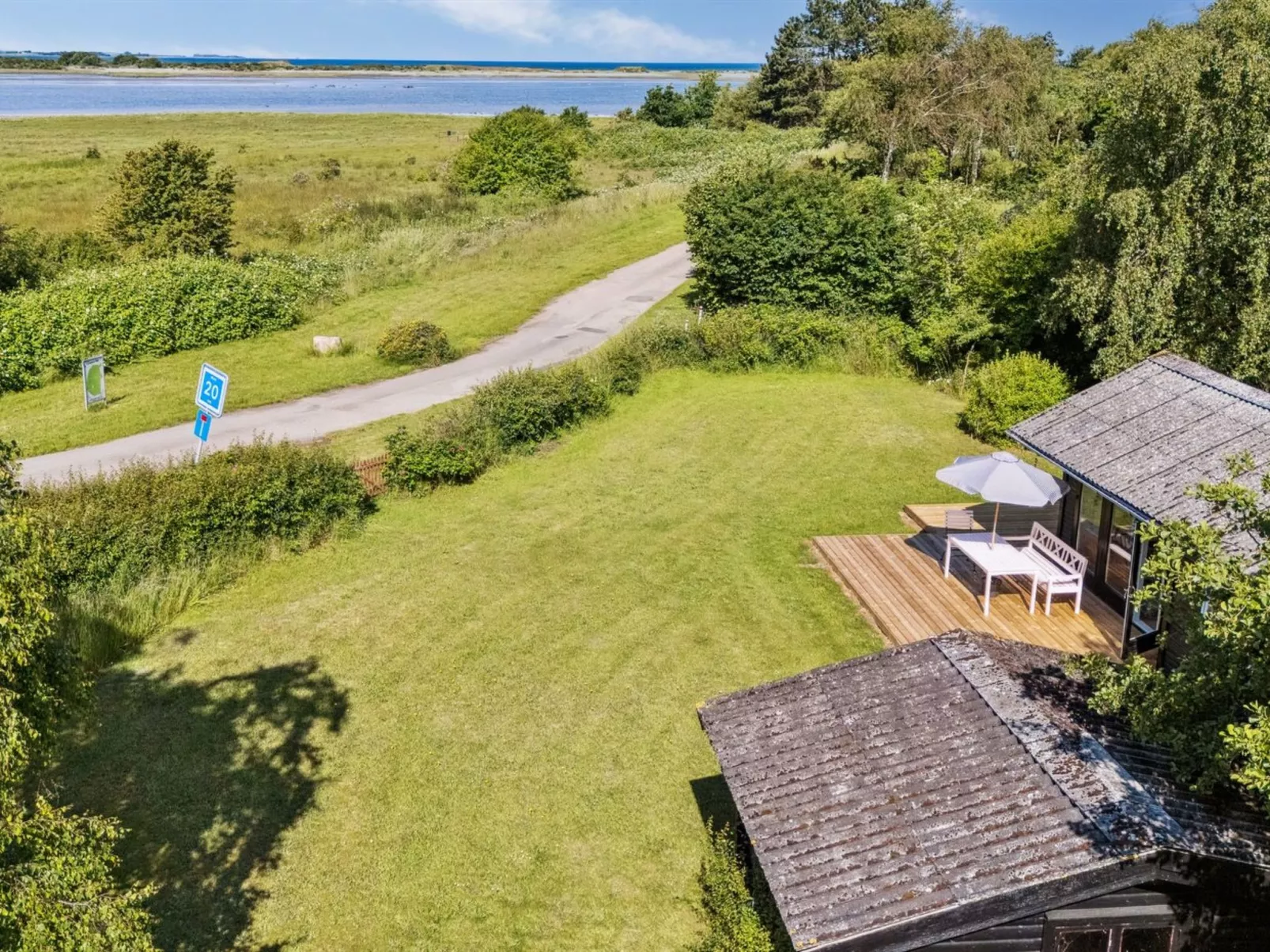 "Dufa" - 200m to the fjord-Buiten