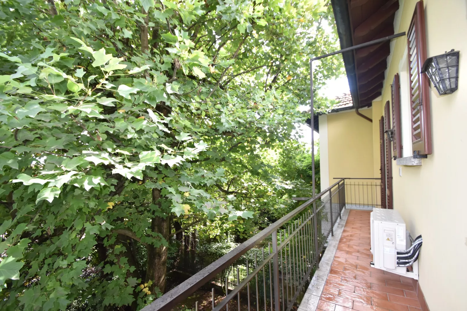 Nouvelle Belle Epoque-Terrasbalkon