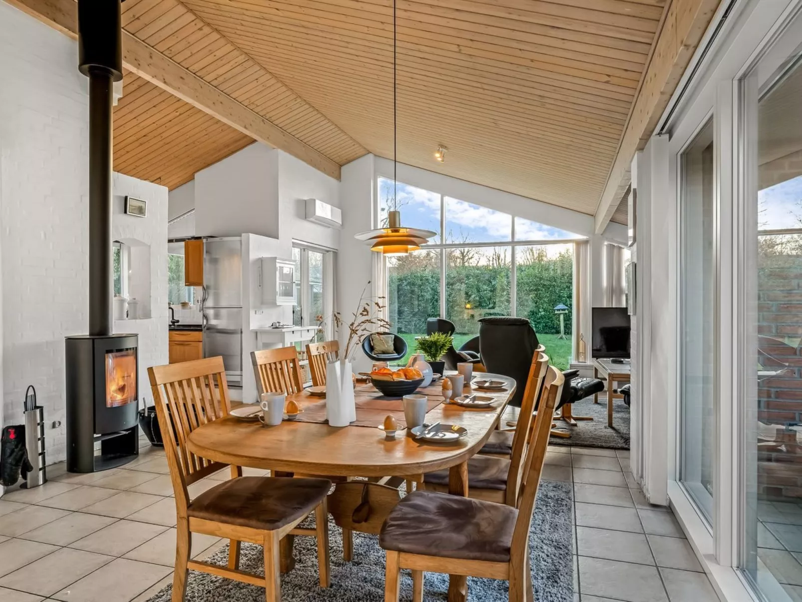 "Takenya" - 350m to the fjord-Binnen