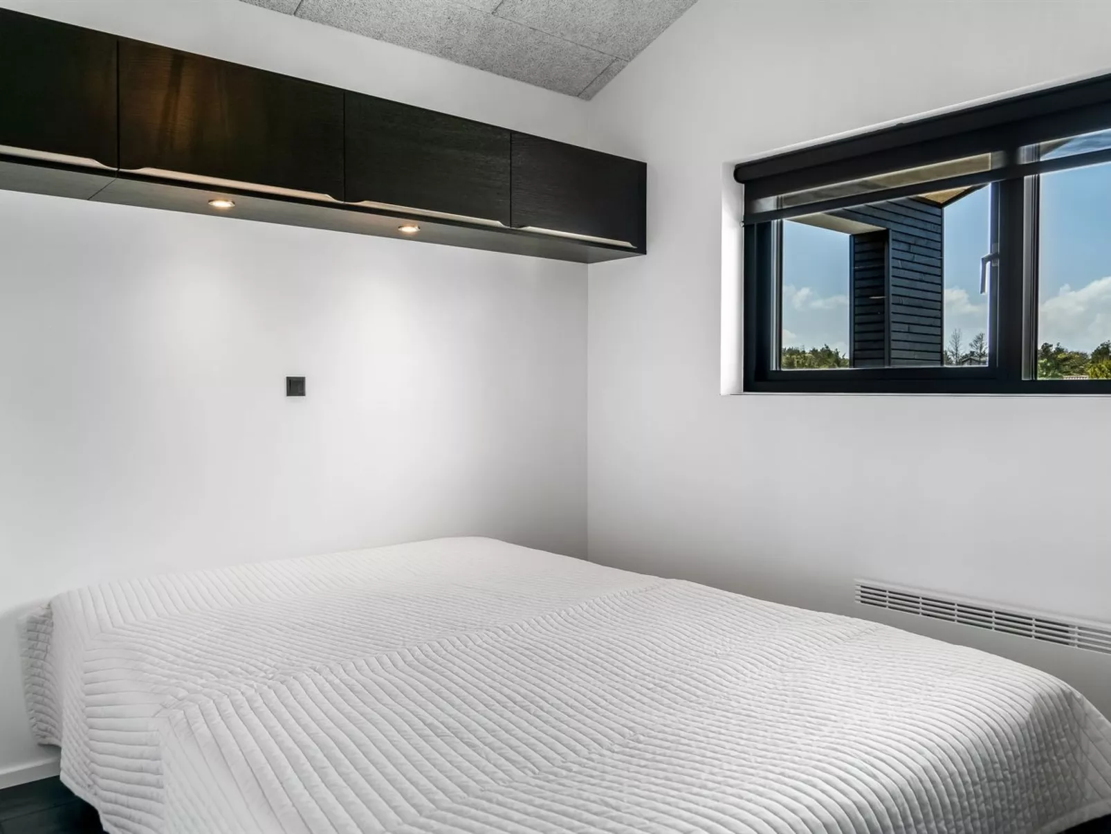 "Eriksine" - 750m from the sea-Binnen