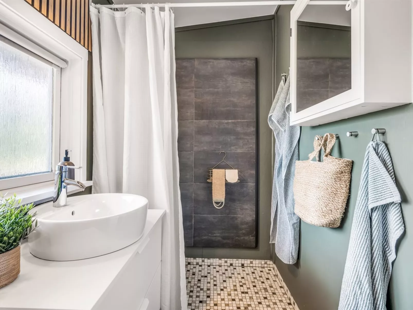 "Fatima" - 1km from the sea-Binnen