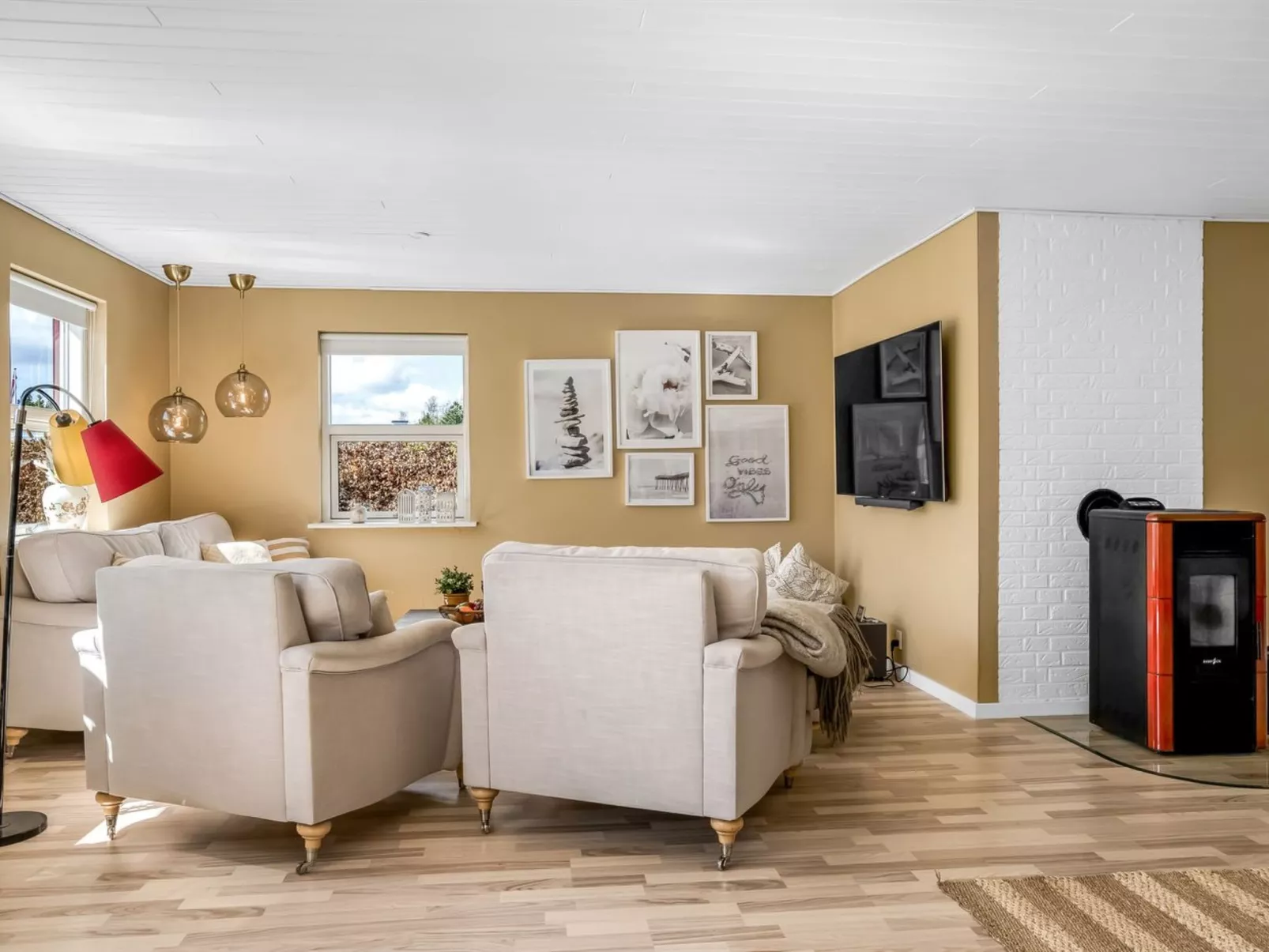 "Ruse" -  from the sea-Binnen