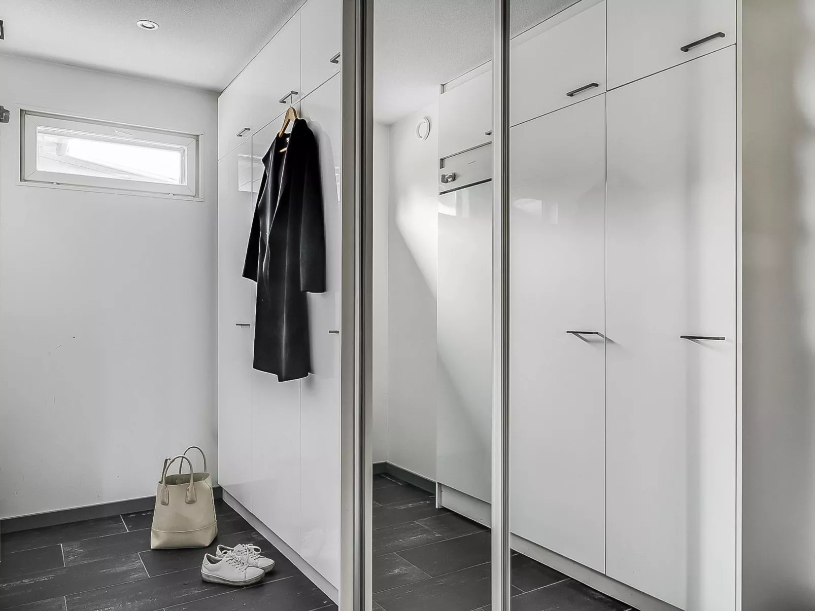 Rukavuorenhuippu 23 b-Binnen