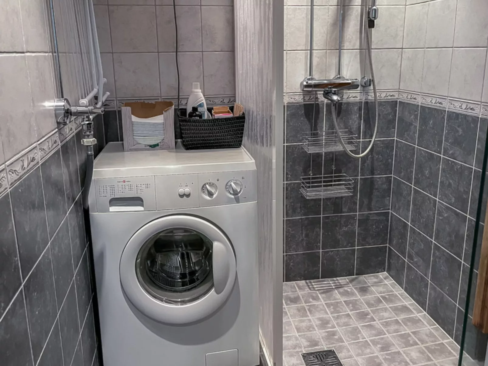 Karhunvartijan linna a1-Binnen