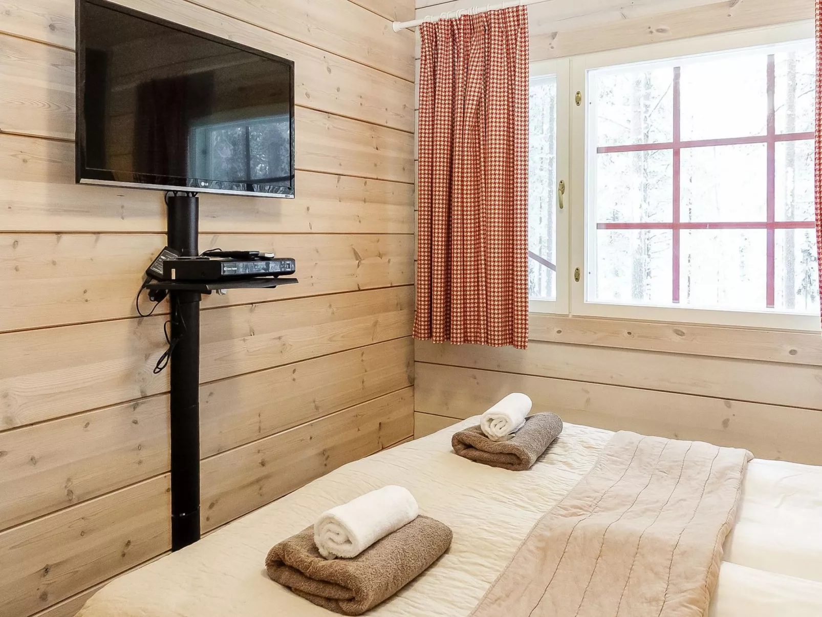 Sallan panparkstie 14 b-Binnen