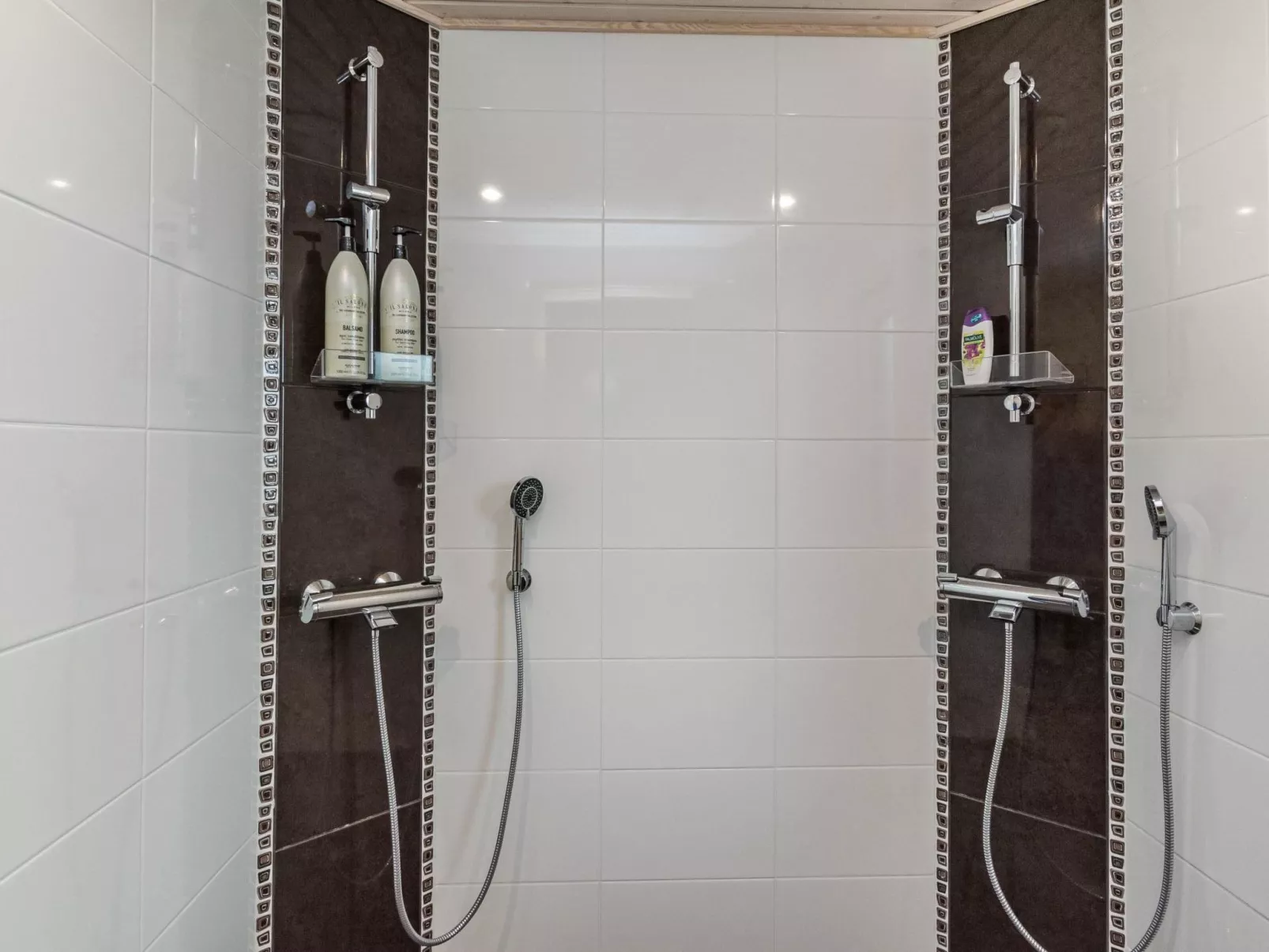 Villa saunaniemi i-Binnen