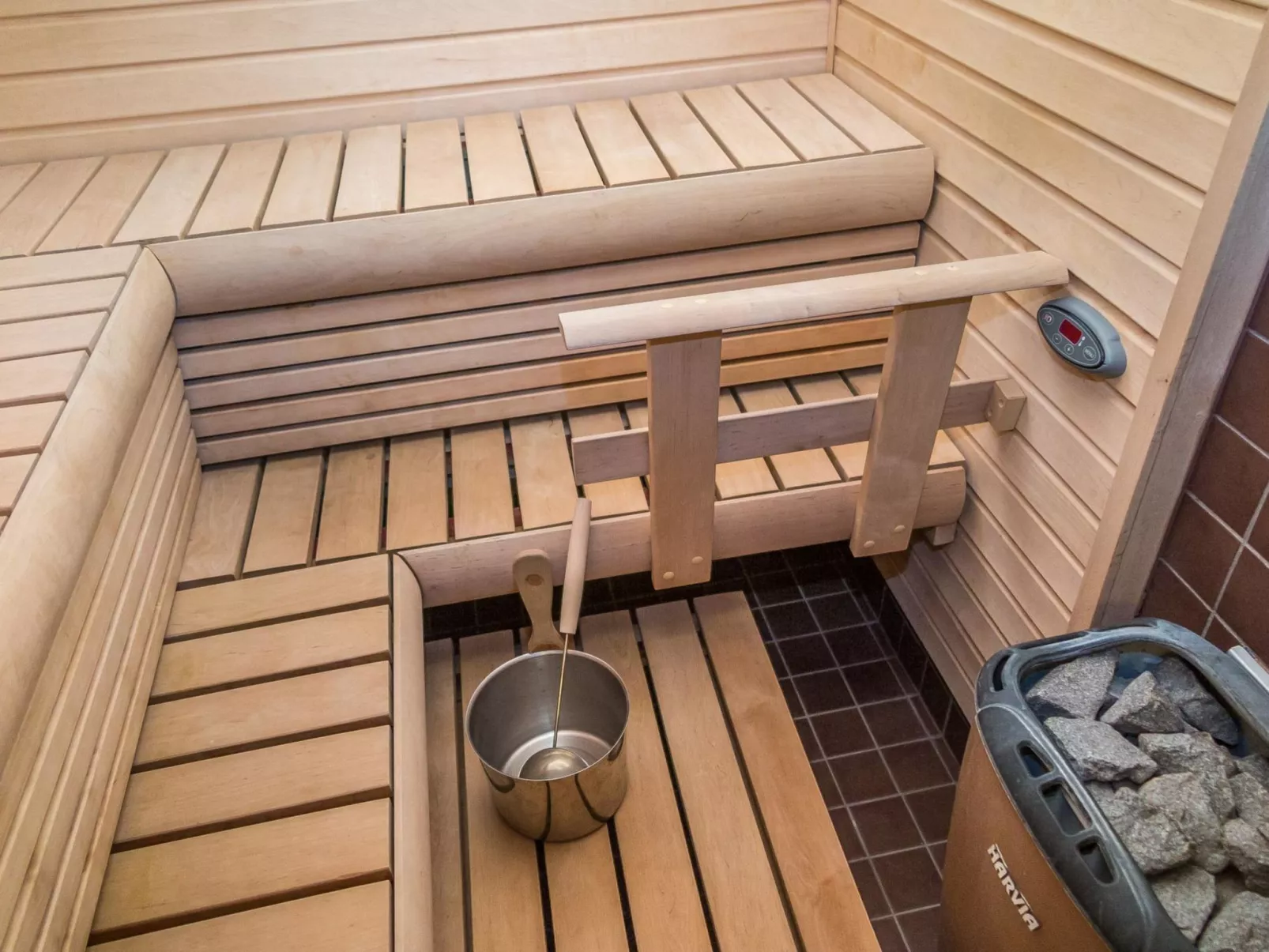 Tahkonkallio 34 b-Binnen