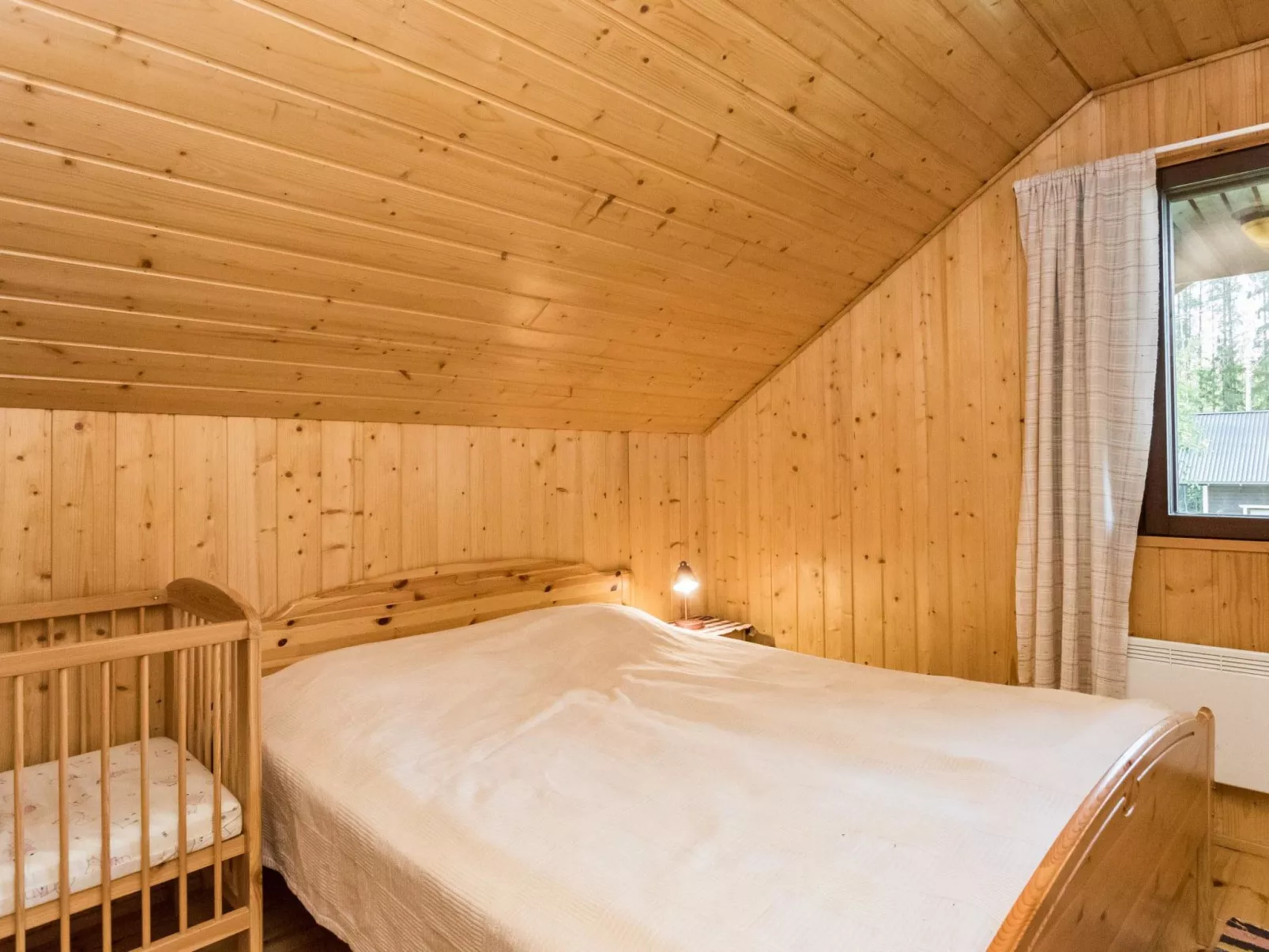 Aurinkopaikka-Binnen