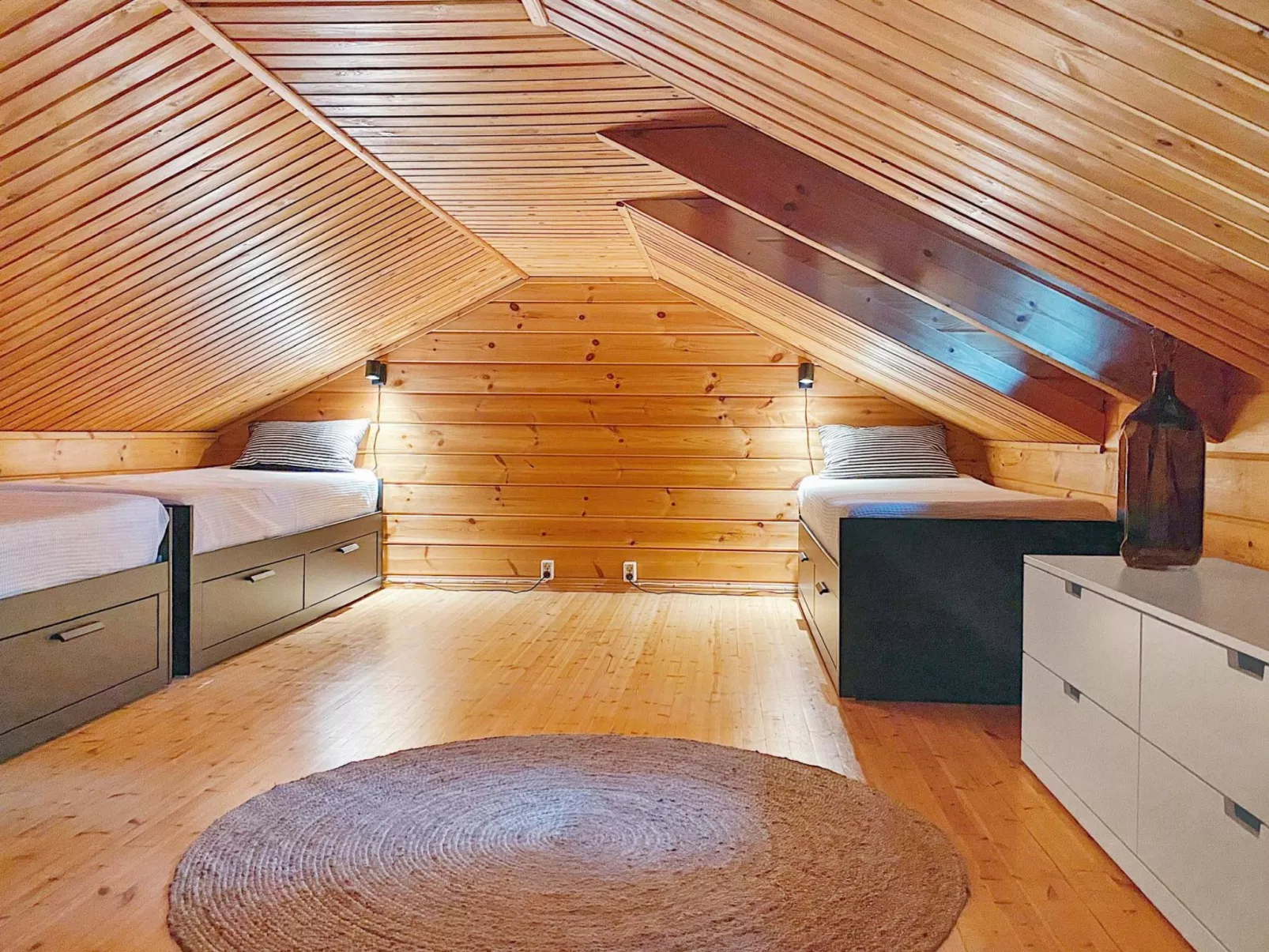 Uolevintie 39b-Binnen