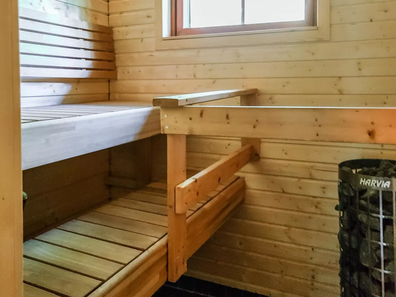 Lomamaja rukaranta 6 b-Binnen