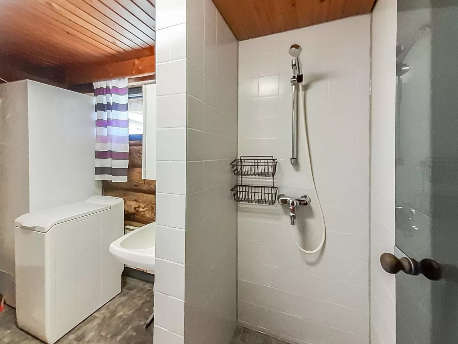 Mustalampi 2 kurkiaura-Binnen