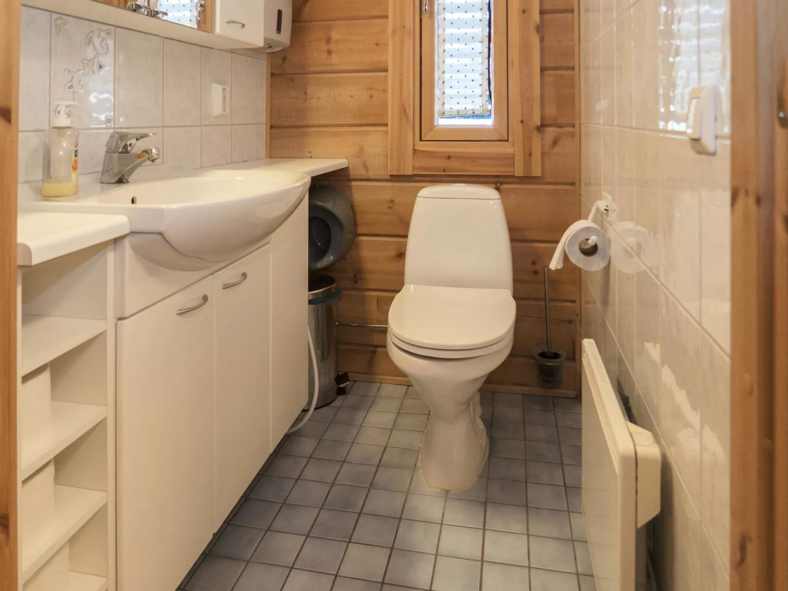 Villa rukaherttua-Binnen