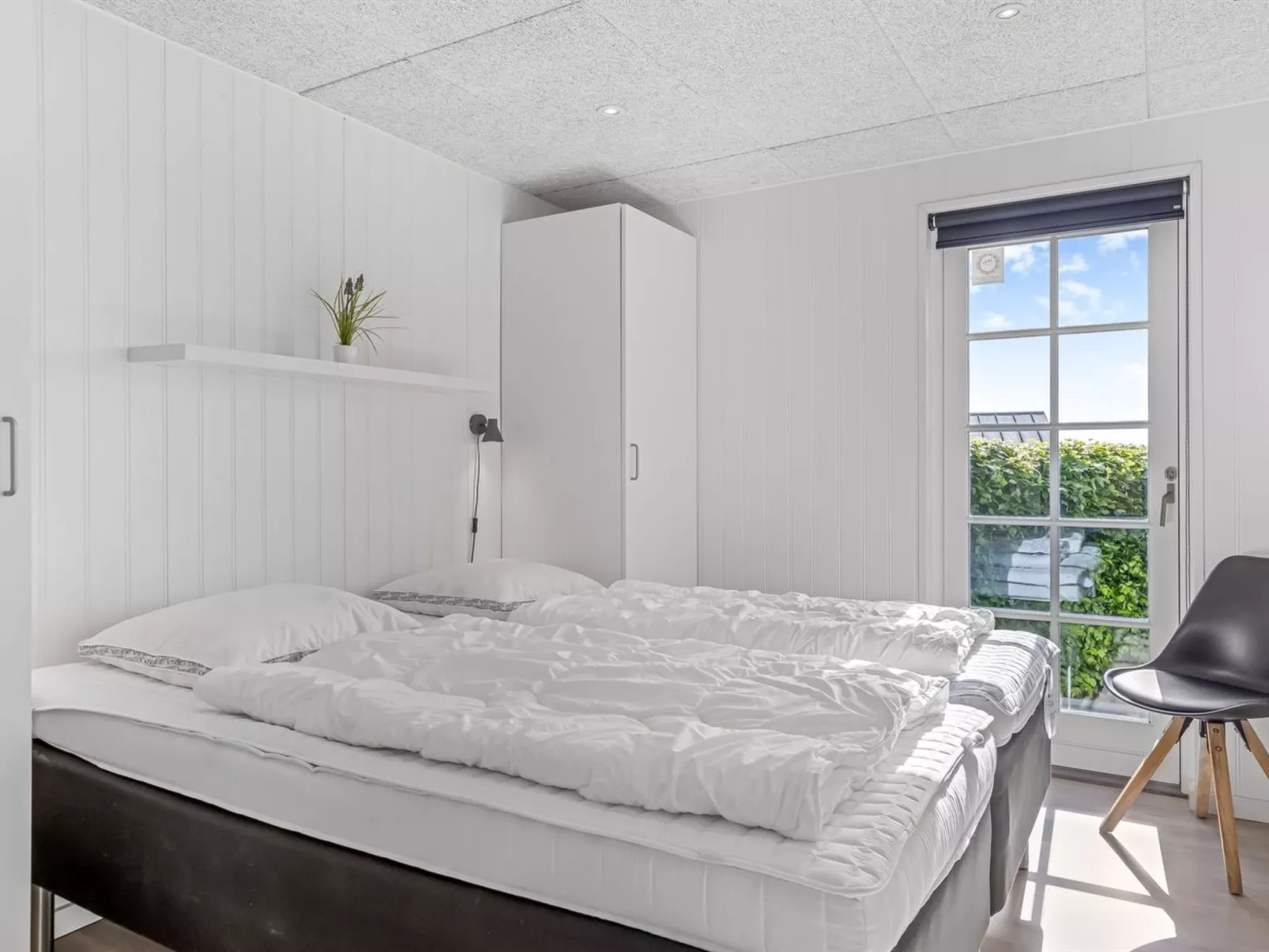 "Annina" - 250m from the sea-Binnen