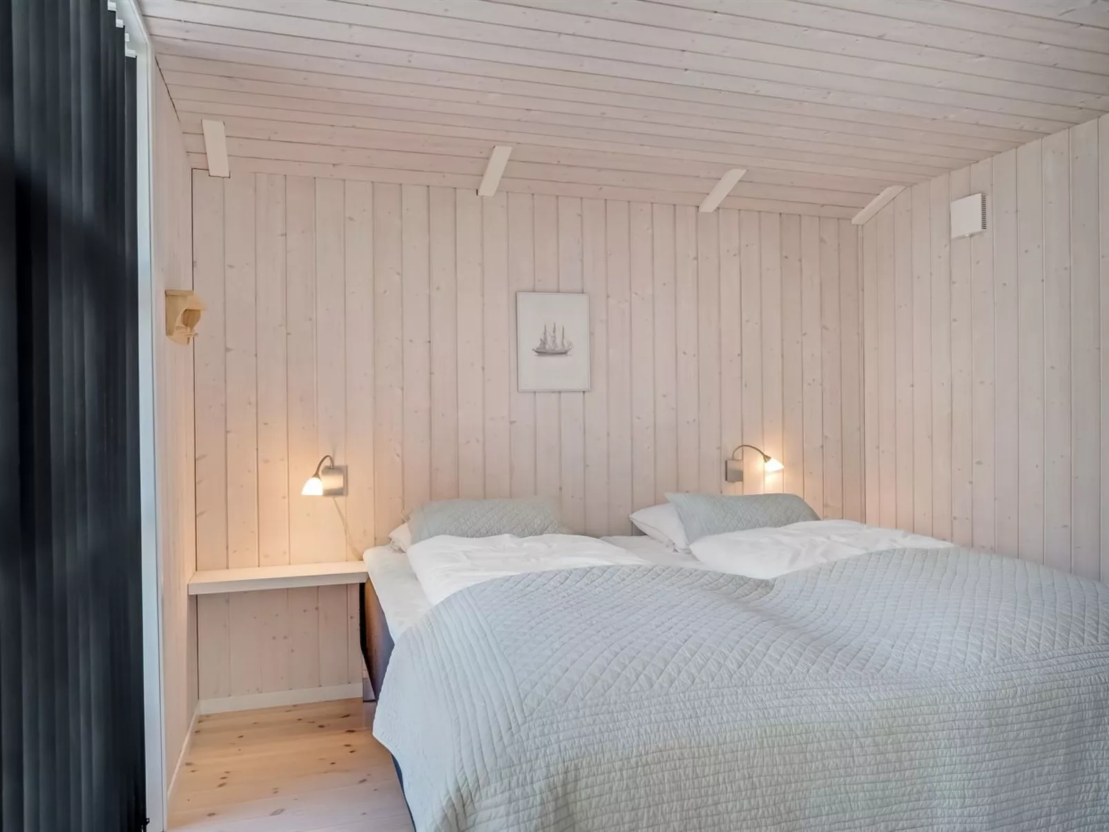 "Atti" - 500m to the fjord-Binnen