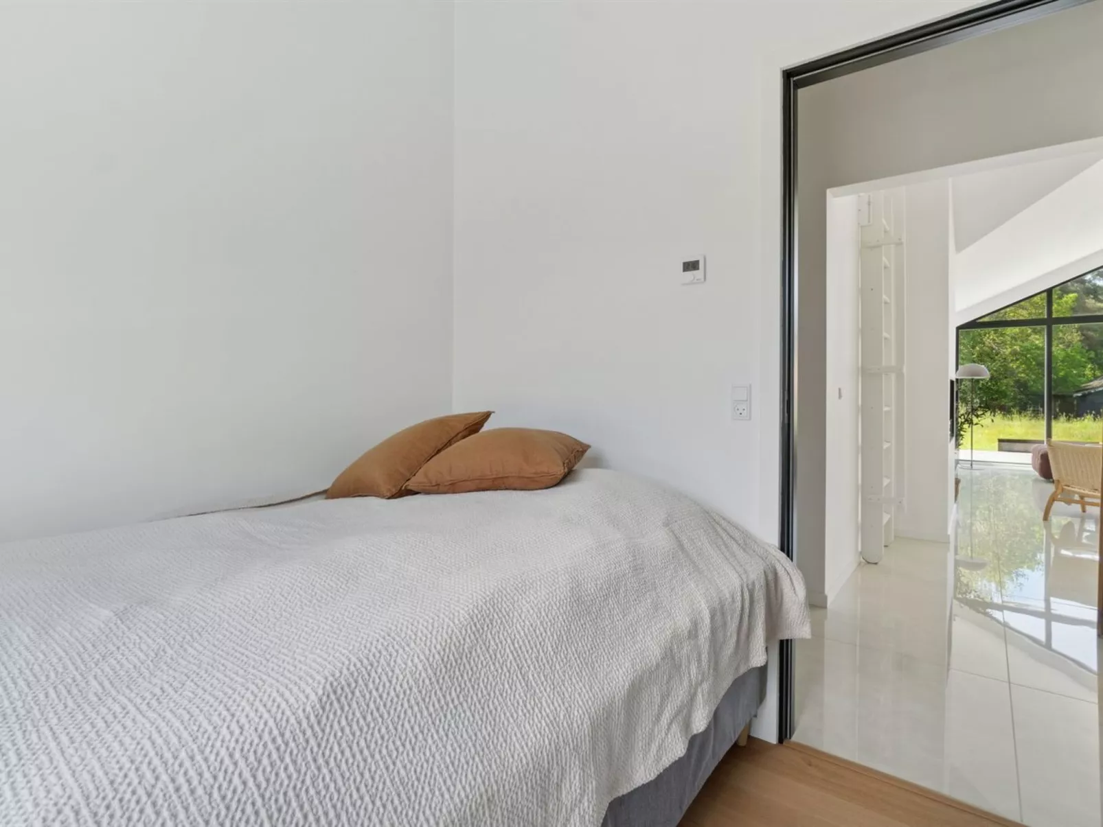 &quot;Tove&quot; - 350m from the sea-Binnen