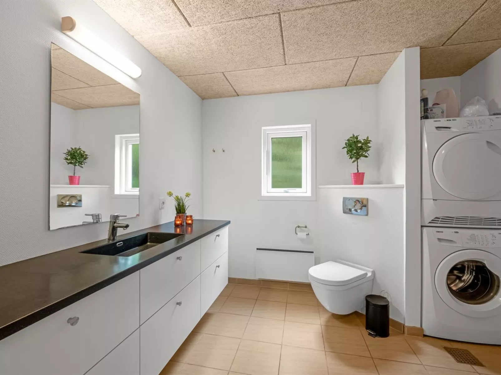 "Gerret" - 200m to the fjord-Binnen