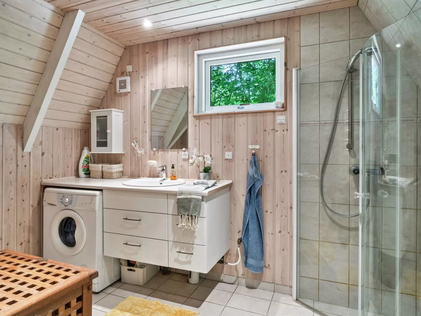 "Thrond" - 500m from the sea-Binnen