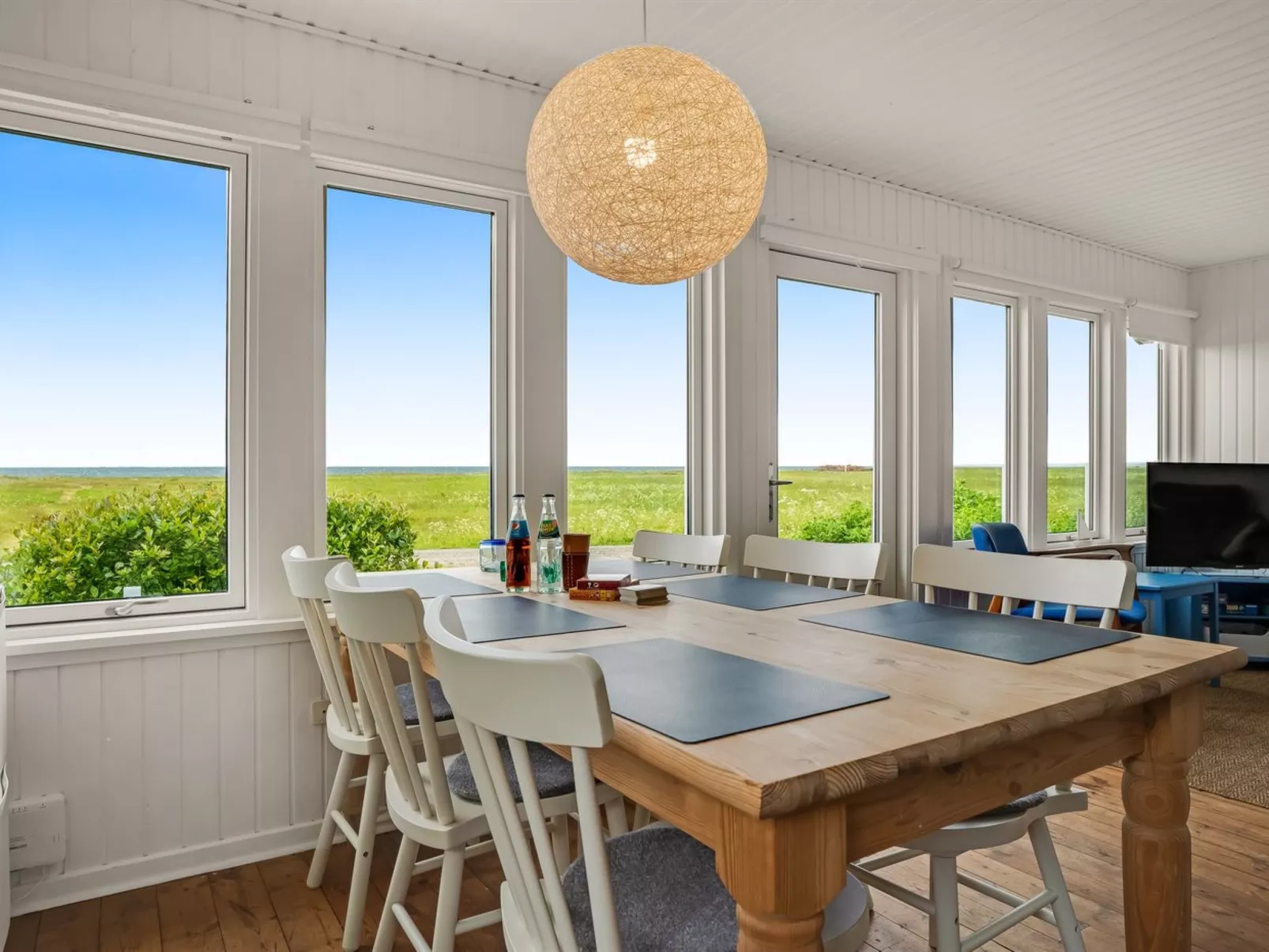 "Blia" - 120m to the fjord-Binnen