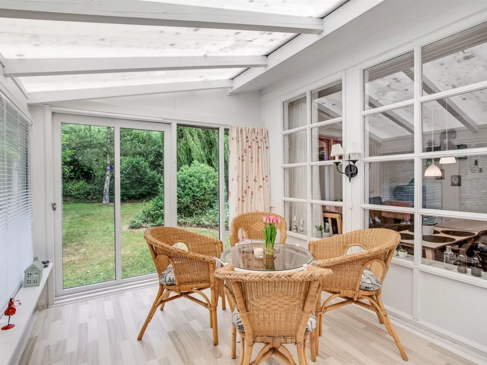 "Gravers" - 300m from the sea-Binnen