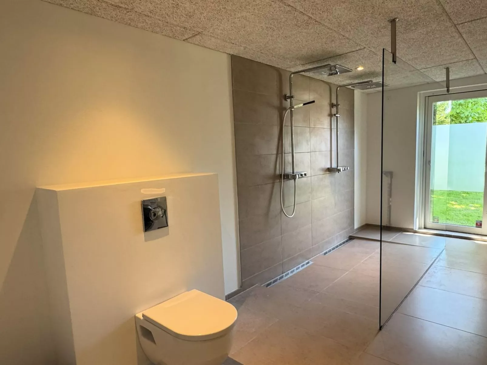 "Albina" - 650m from the sea-Binnen